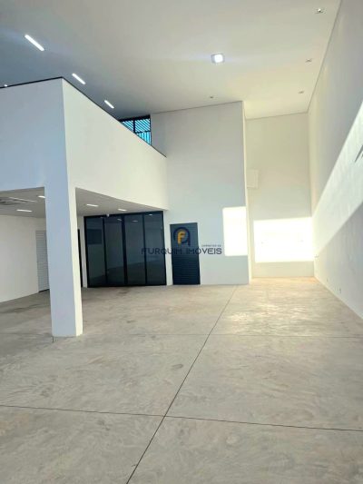GALPÃO COMERCIAL